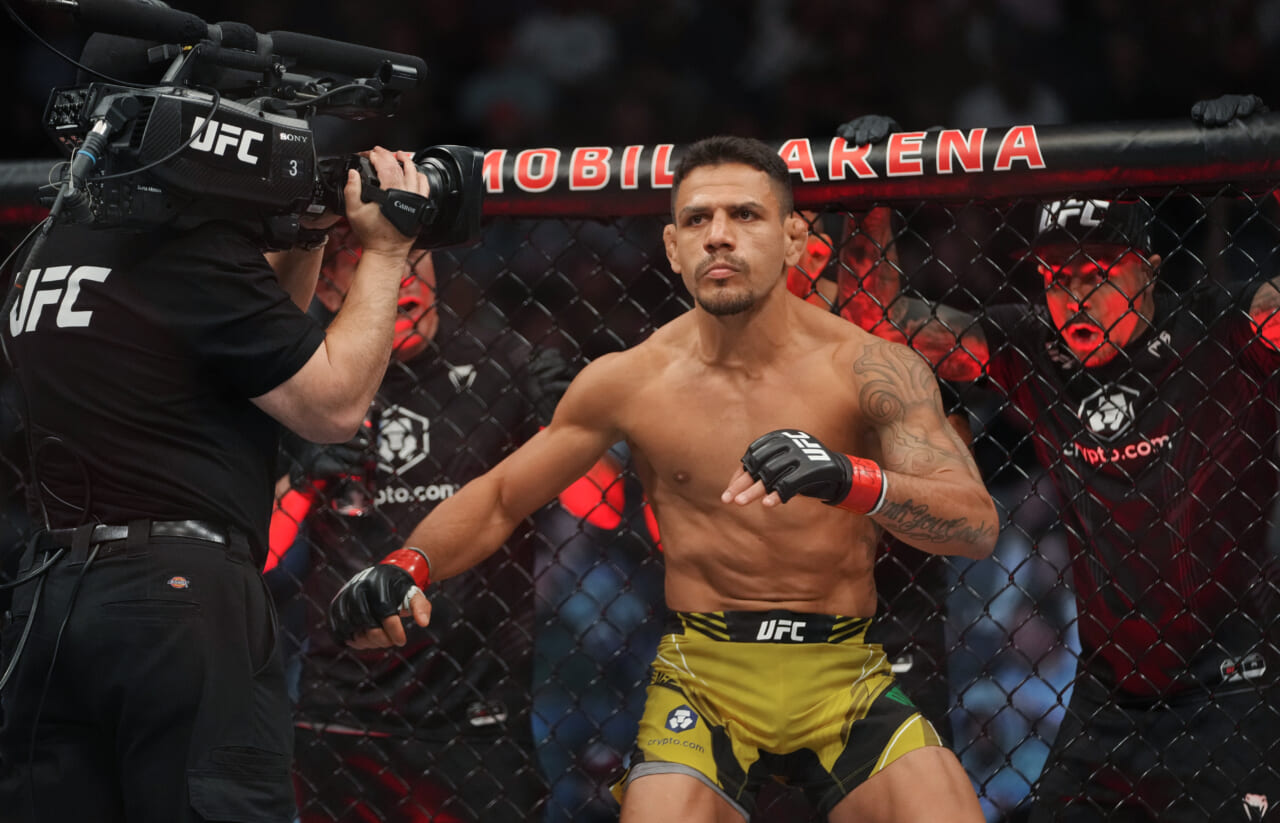 UFC Vegas 78 Main Event Preview: Rafael Dos Anjos - Vicente Luque