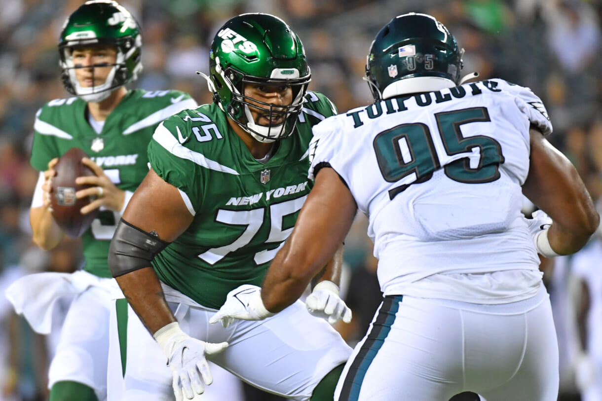 New York Jets versatile OL Alijah Vera-Tucker gives update on return