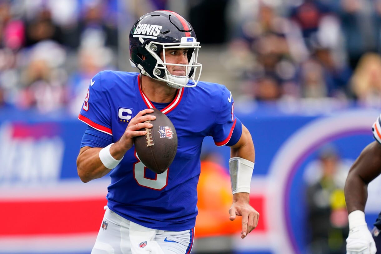 Giants Announce Official Decision On Quarterback Daniel Jones - The Spun:  What's Trending In The Sports World Today