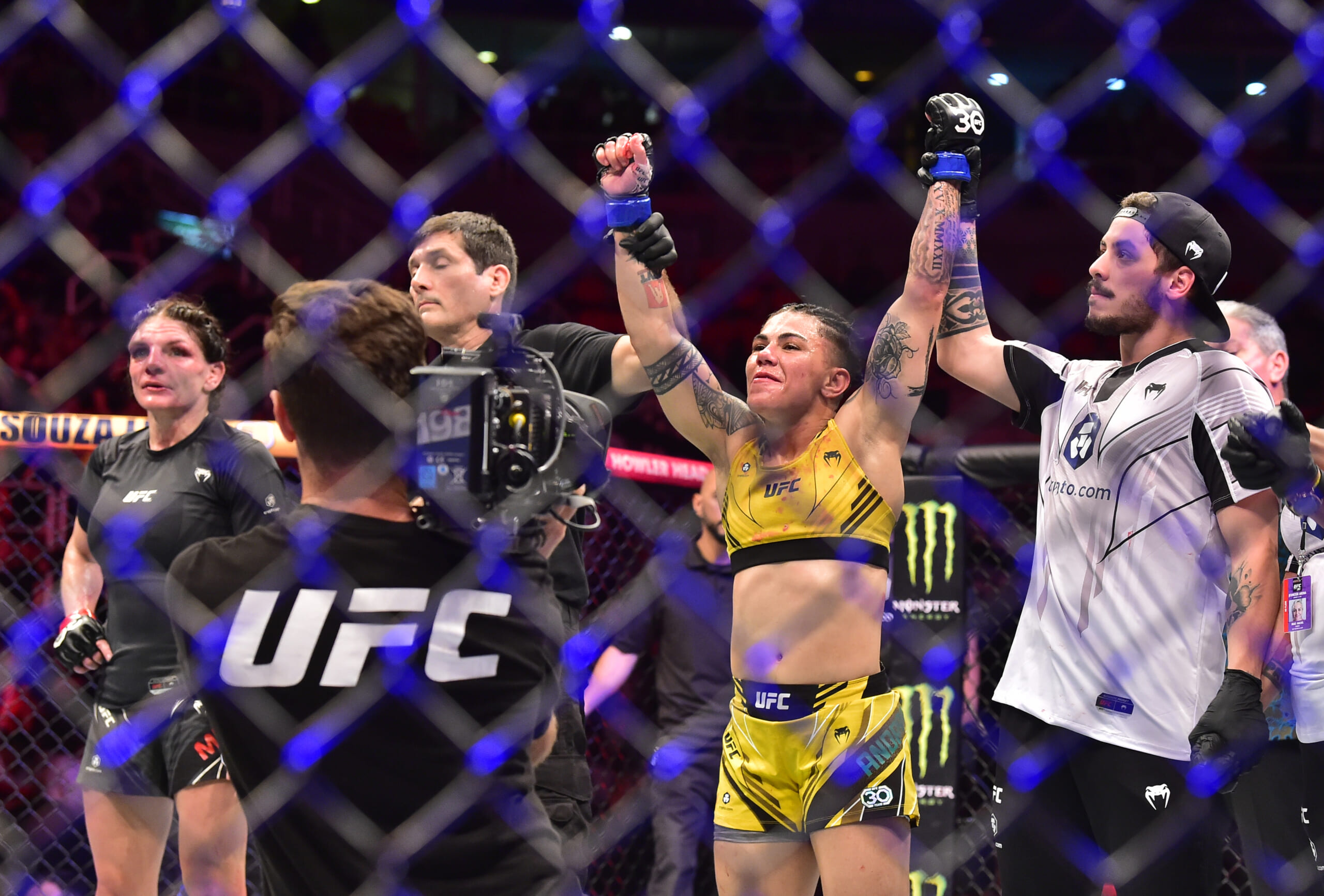 UFC 295 Recap: Jessica Andrade stops Mackenzie Dern in the second