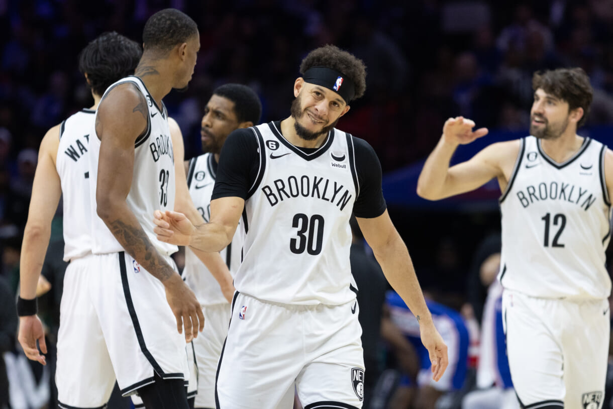 Nets' Seth Curry explodes in tough loss in Philly amid trade rumors