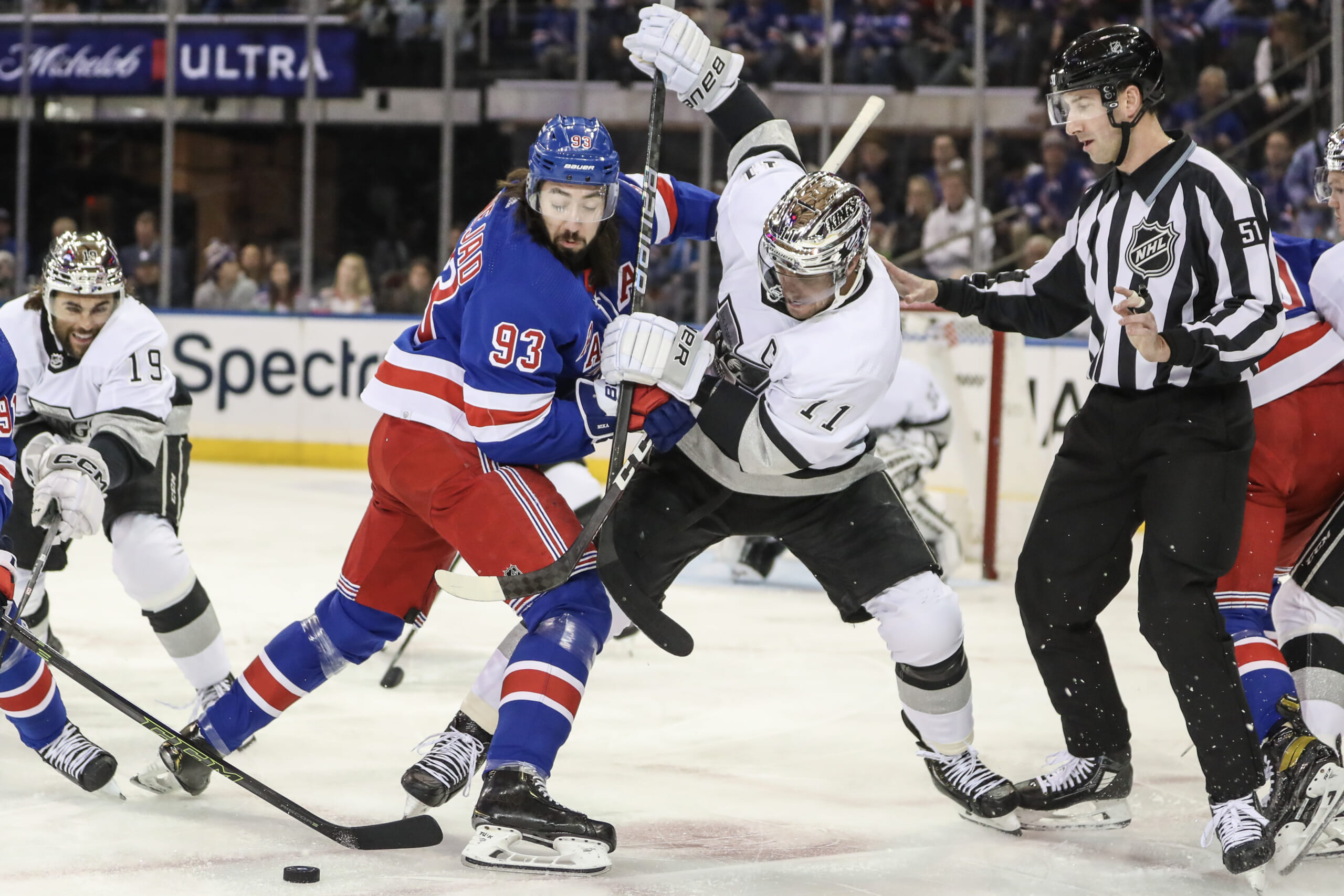 Rangers’ desire to acquire Patrick Kane causes havoc in win over Kings