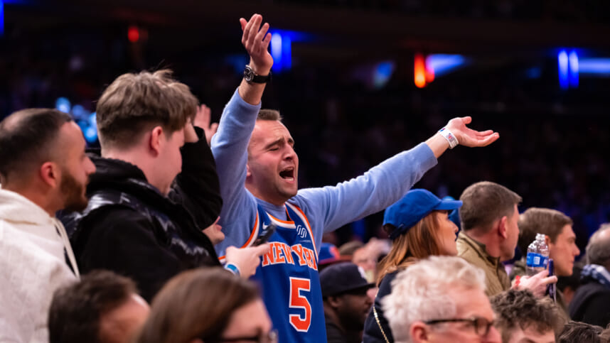 New York Knicks crowd, fans