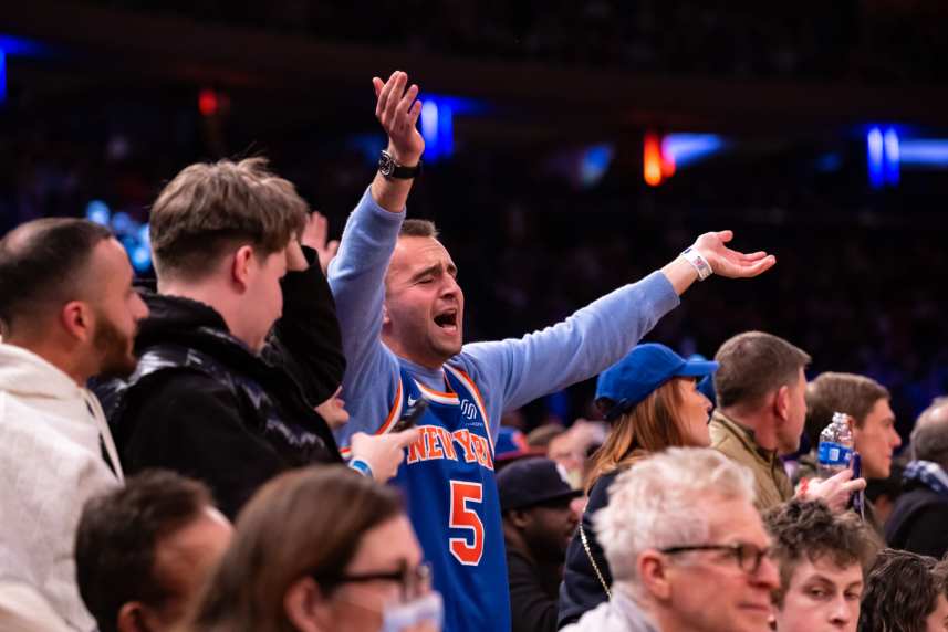 New York Knicks crowd, fans