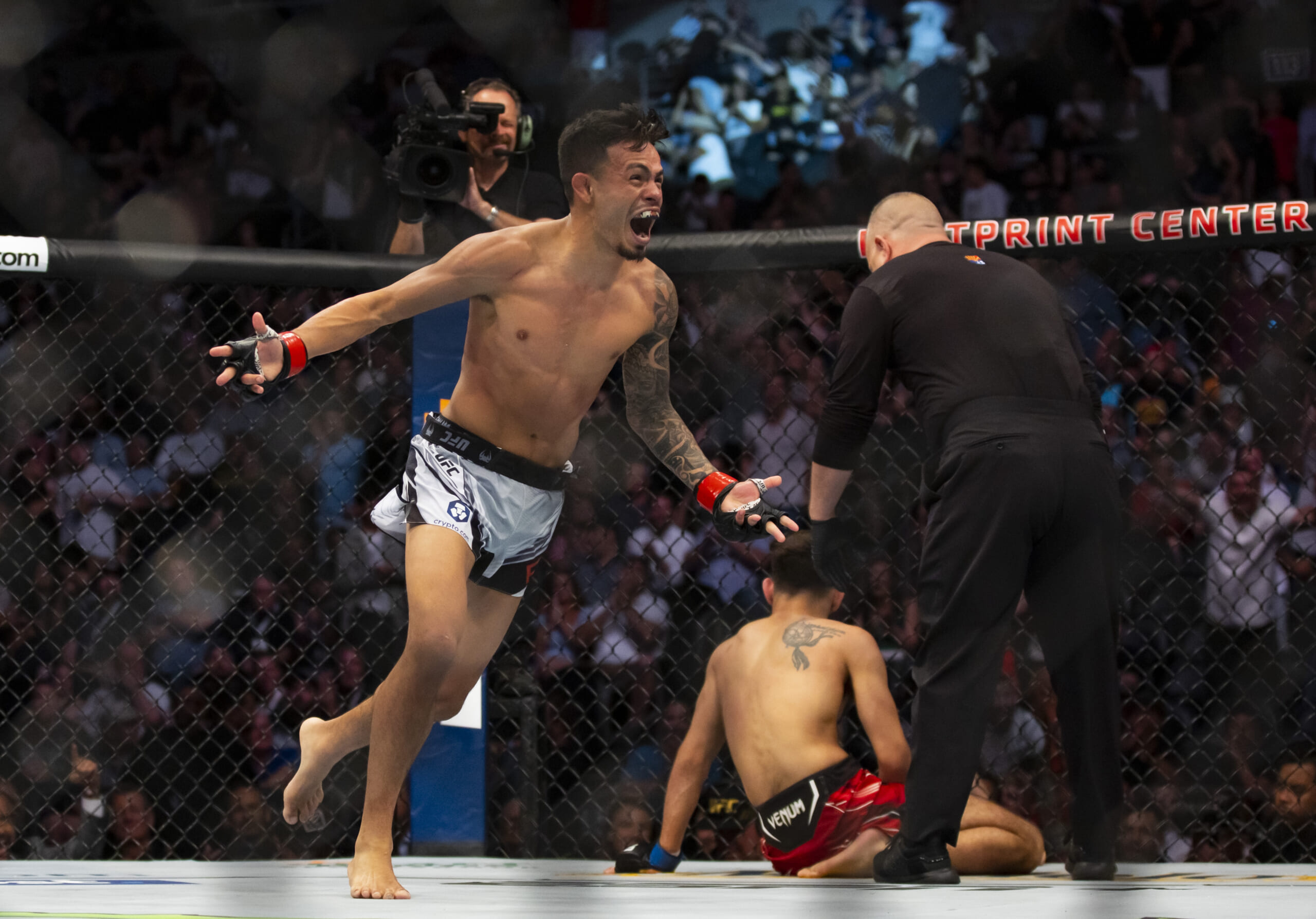 UFC Mexico: Brandon Royval replaces Amir Albazi against Brandon Moreno