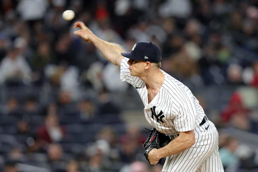Yankees' Ian Hamilton overcomes jaw-shattering misery to make run at  bullpen spot 