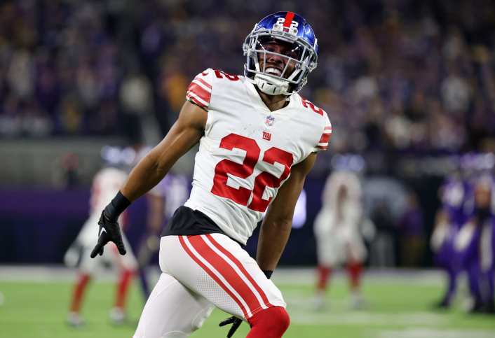 Giants: NFL trade deadline stay or go