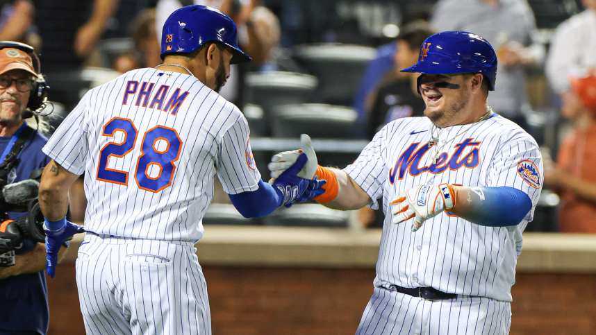 MLB: Milwaukee Brewers at New York Mets