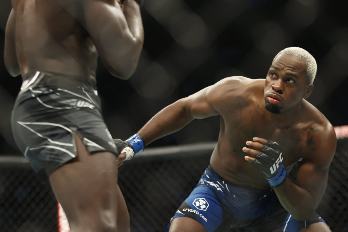 MMA: UFC 271-Cannonier vs Brunson