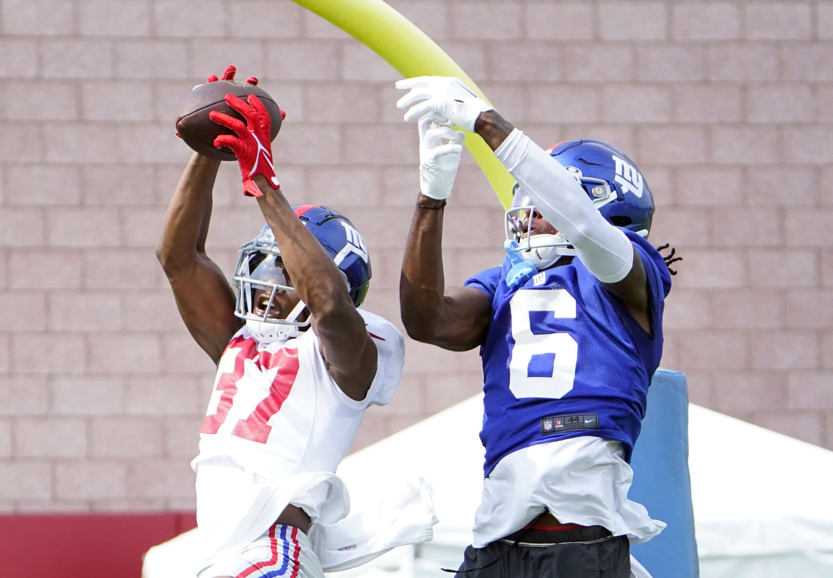 NFL: New York Giants Training Camp, tre hawkins