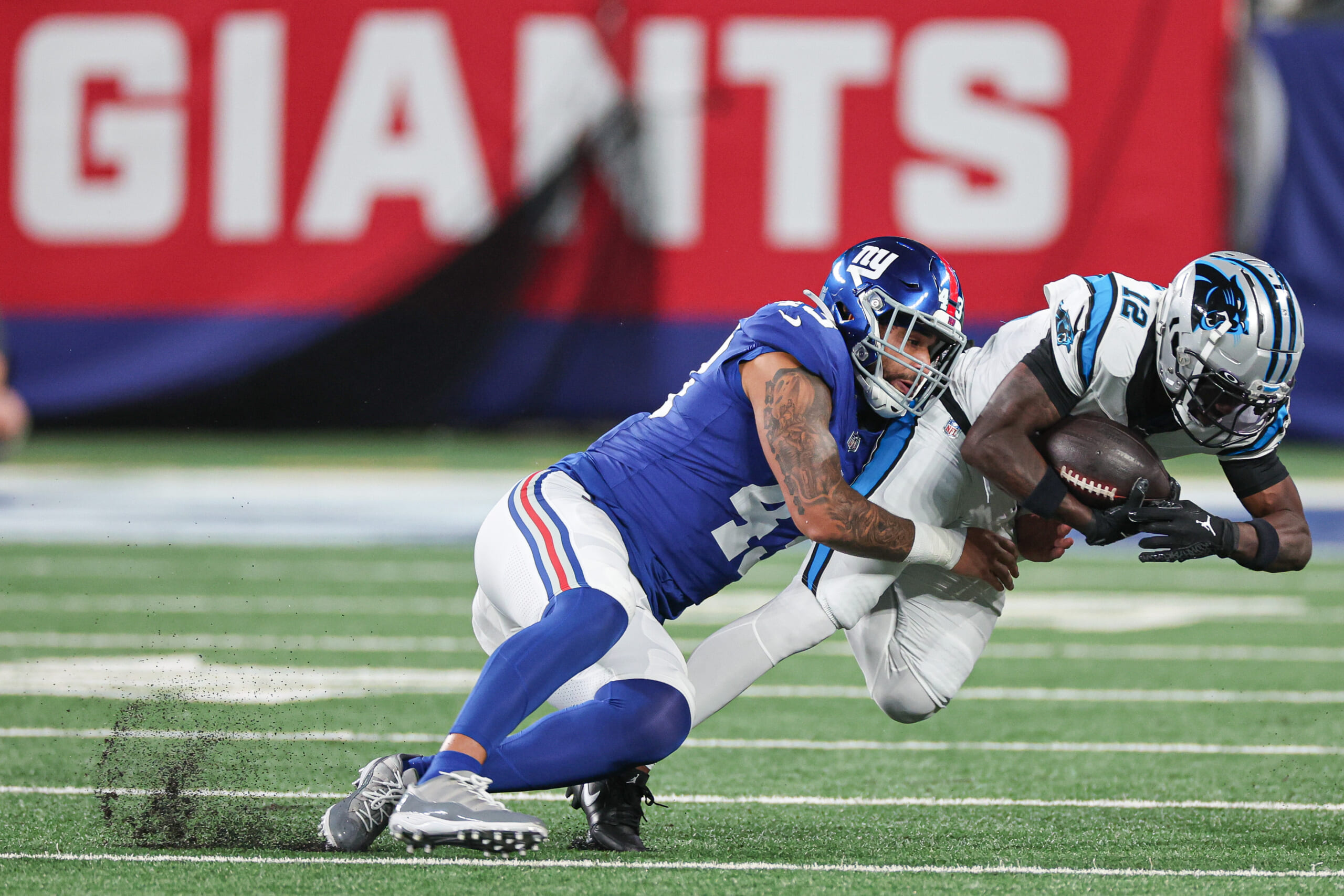 nfl: preseason-carolina panthers at new york giants, darrian beavers