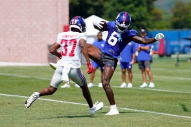 Giants’ camp star and rising UDFA receiver suffers torn ACL ahead of regular season