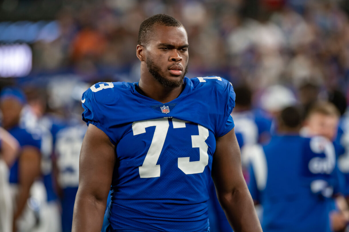 New York Giants offensive lineman Evan Neal (73) during the second half against the Cincinnati Bengals at MetLife Stadium.