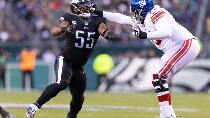 Philadelphia Eagles defensive end Brandon Graham (55) and New York Giants guard Joshua Ezeudu (75) in action during the first quarter at Lincoln Financial Field