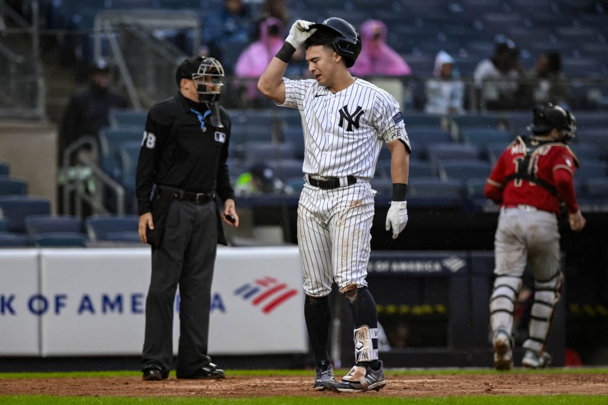 Yankees eliminated from postseason contention with loss