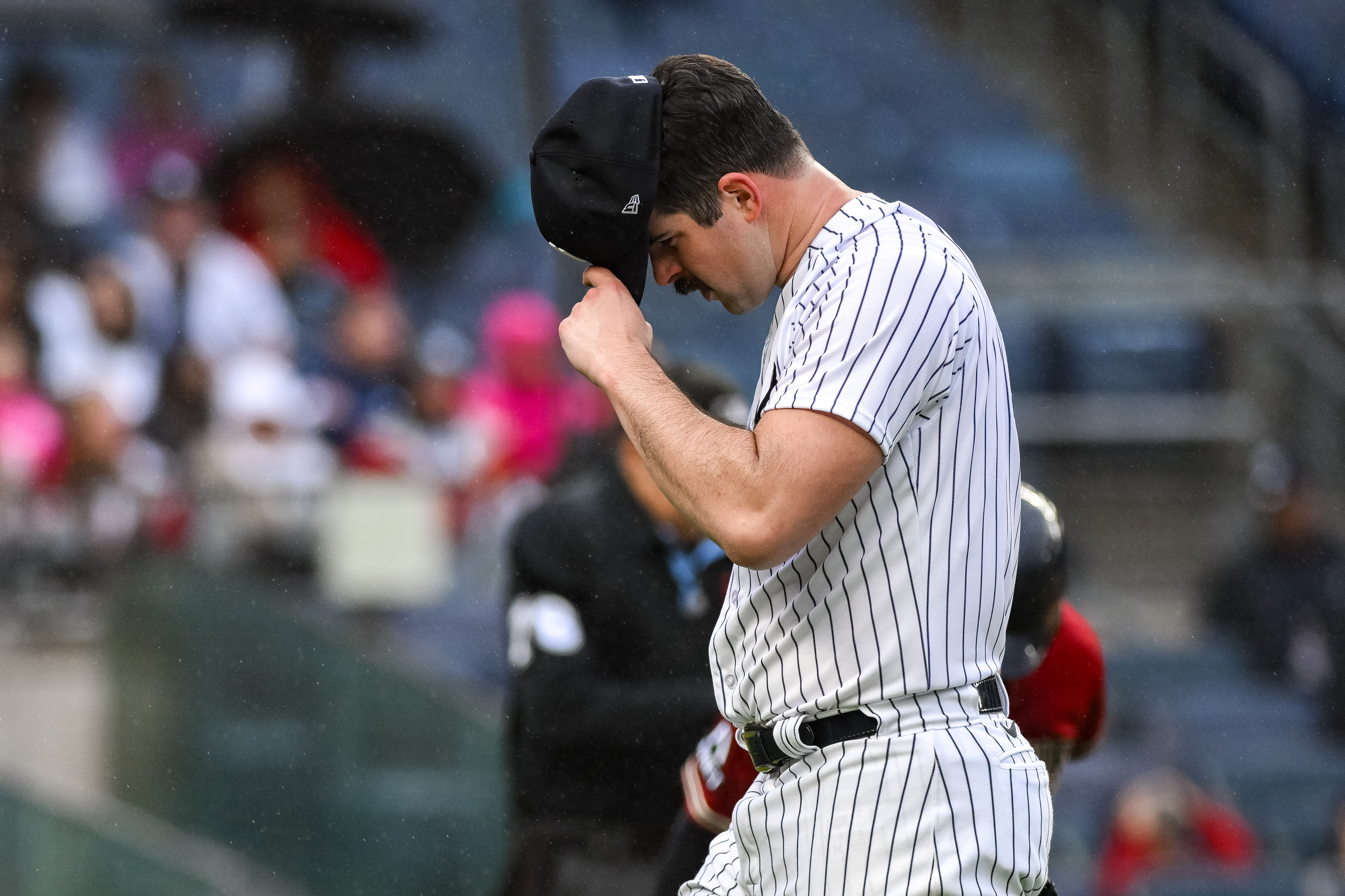 Aaron Boone on rough outing for Carlos Rodon as Yankees lose 10-3