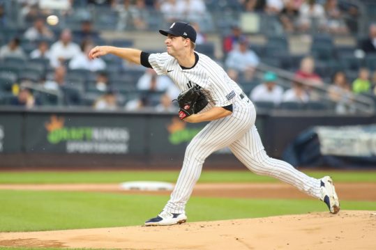 mlb: milwaukee brewers at new york yankees, michael king