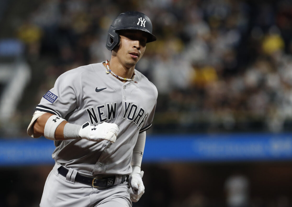 mlb: new york yankees at pittsburgh pirates, oswaldo cabrera