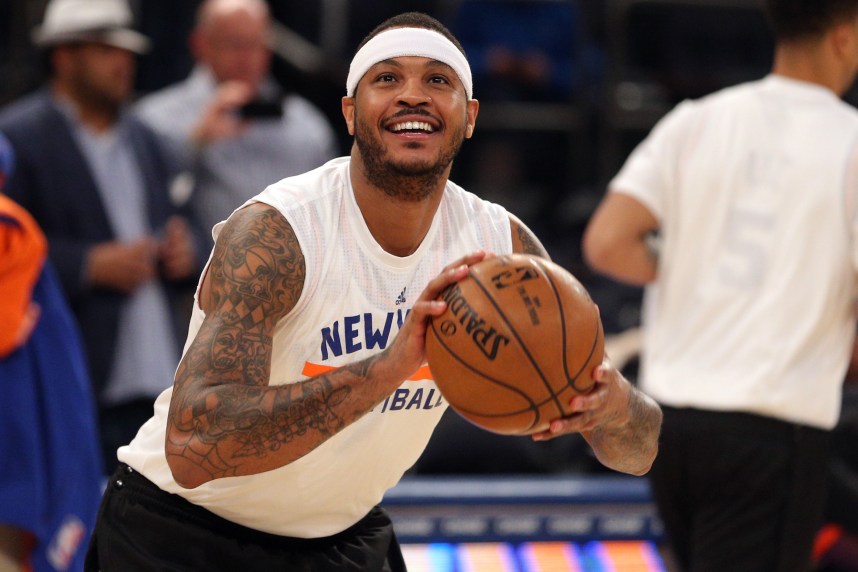 New York Knicks small forward Carmelo Anthony (7) warms up before a game against the Miami Heat at Madison Square Garden