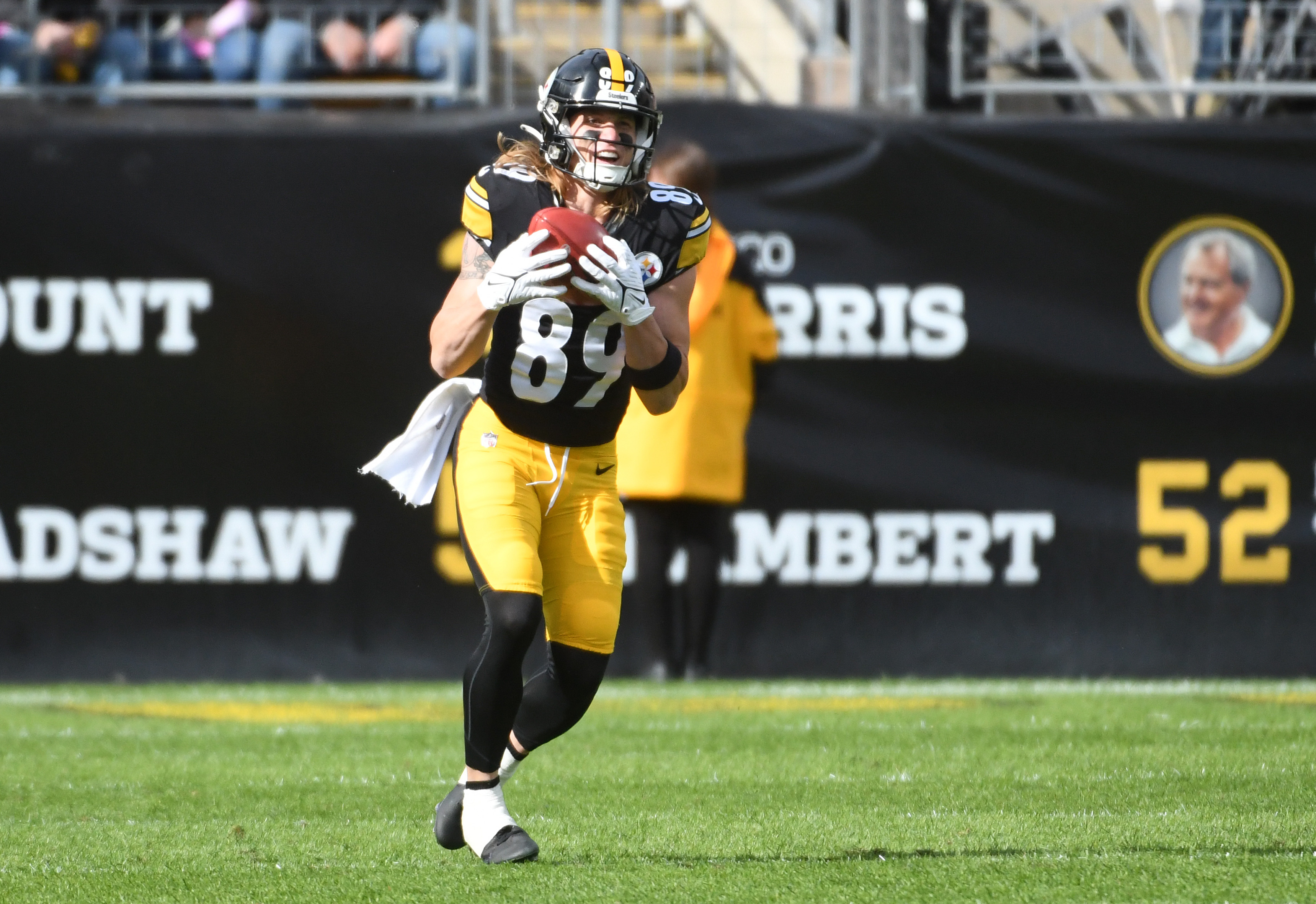 Pittsburgh Steelers (New York Giants) special teams player Gunner Olszewski (89) catches a Baltimore Ravens punt  during the fourth quarter at Acrisure Stadium