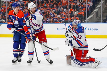 Quick, Rangers shut out Oilers 3–0 for 3rd win on road trip