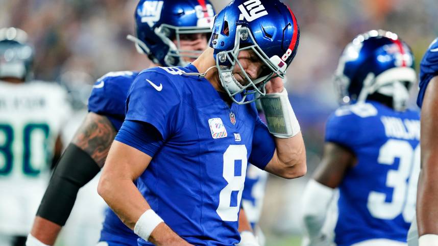 New York Giants quarterback Daniel Jones (8) walks off the field after failing to convert on downs in the first half against the Seattle Seahawks at MetLife Stadium