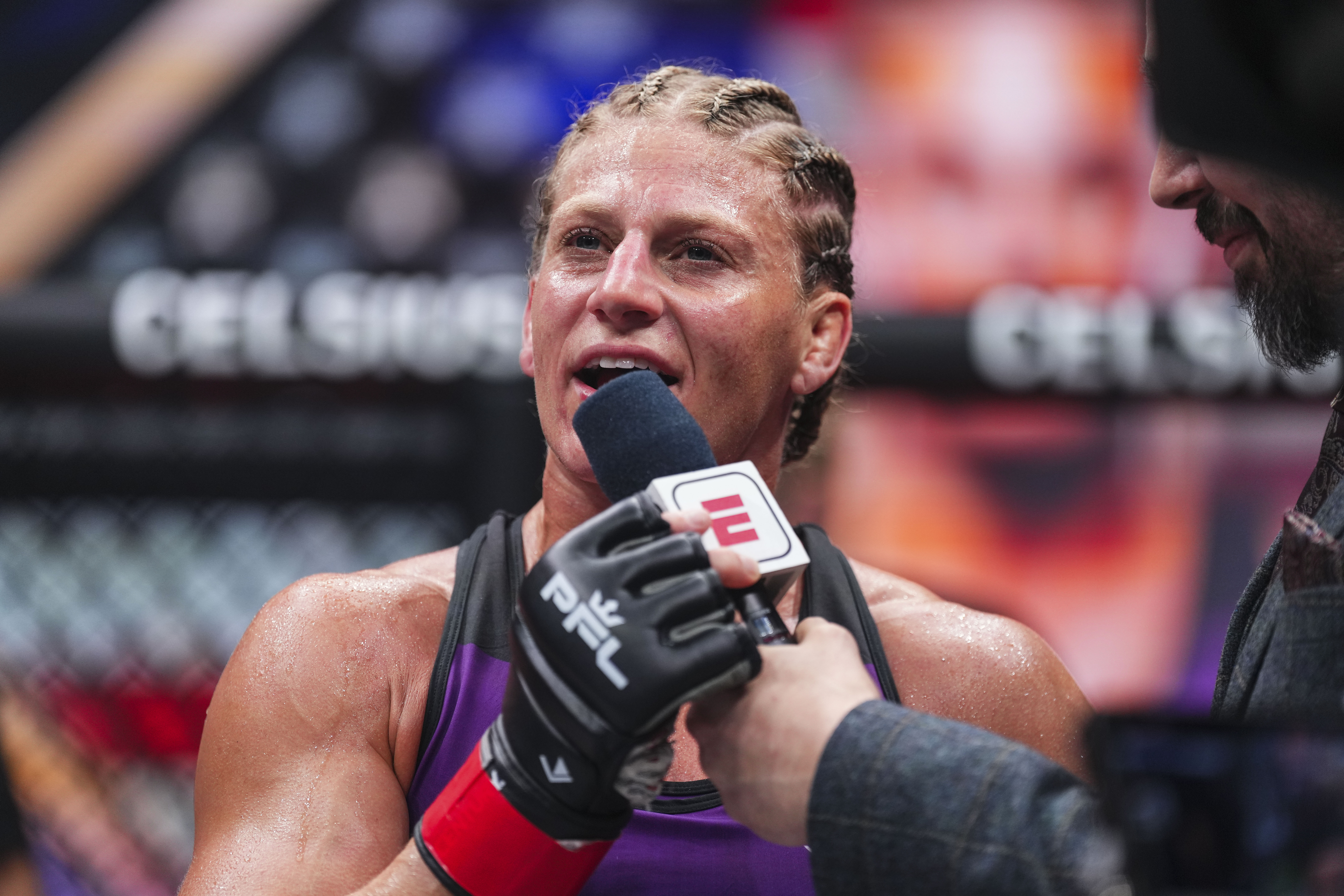 Kayla Harrison signs with UFC and will debut at UFC 300 against Holly Holm