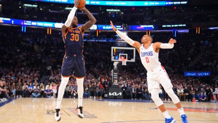 Knicks get much-needed win over Clippers’ new big 3