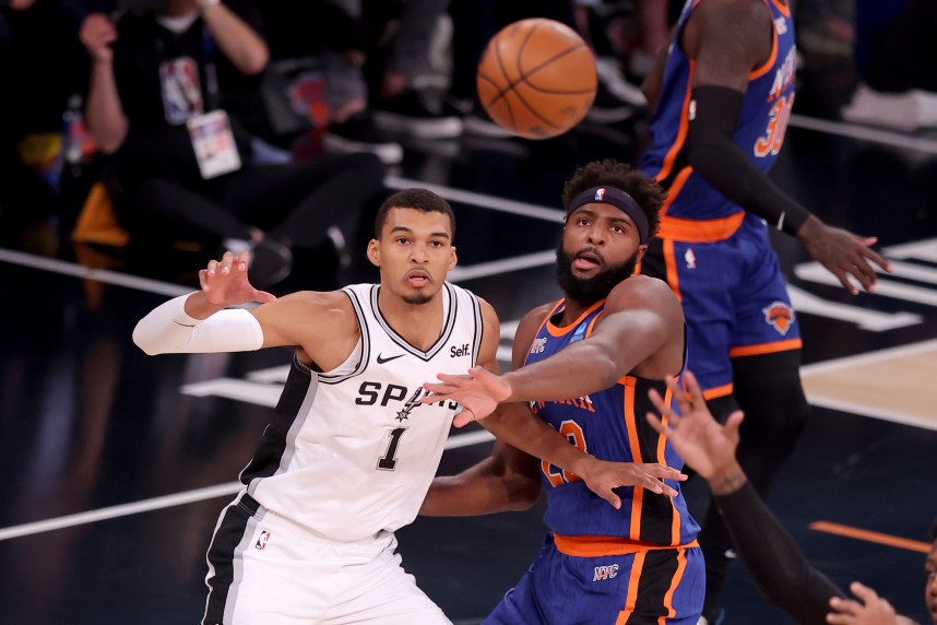 NBA: San Antonio Spurs at New York Knicks