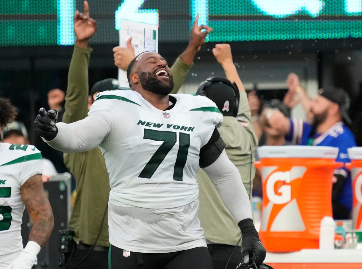 New York Jets offensive tackle Duane Brown