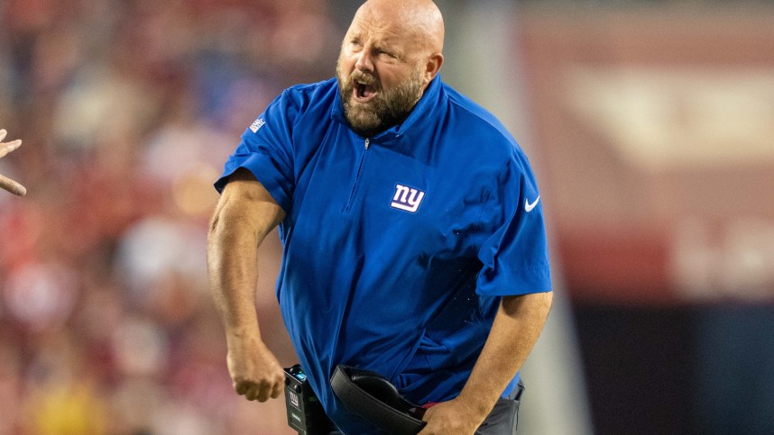 New York Giants head coach Brian Daboll argues with a referee during the third quarter against the San Francisco 49ers at Levi's Stadium