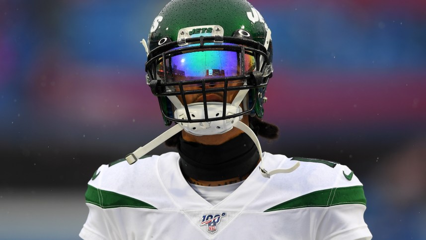 New York Jets wide receiver Robby Anderson (Robbie Chosen) (11) looks on prior to the game against the Buffalo Bills at New Era Field