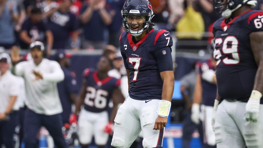 Houston Texans quarterback C.J. Stroud (7) reacts after a play during the fourth quarter against the Tampa Bay Buccaneers at NRG Stadium, New York Giants