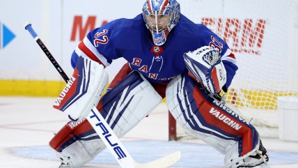 Rangers call up two goaltenders amidst Jonathan Quick injury (Report)