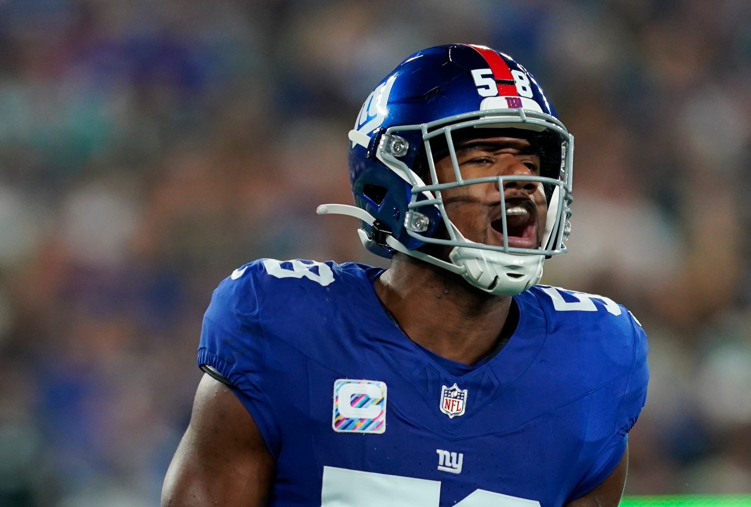 New York Giants linebacker Bobby Okereke (58) reacts to a tackle against the Seattle Seahawks in the first half at MetLife Stadium