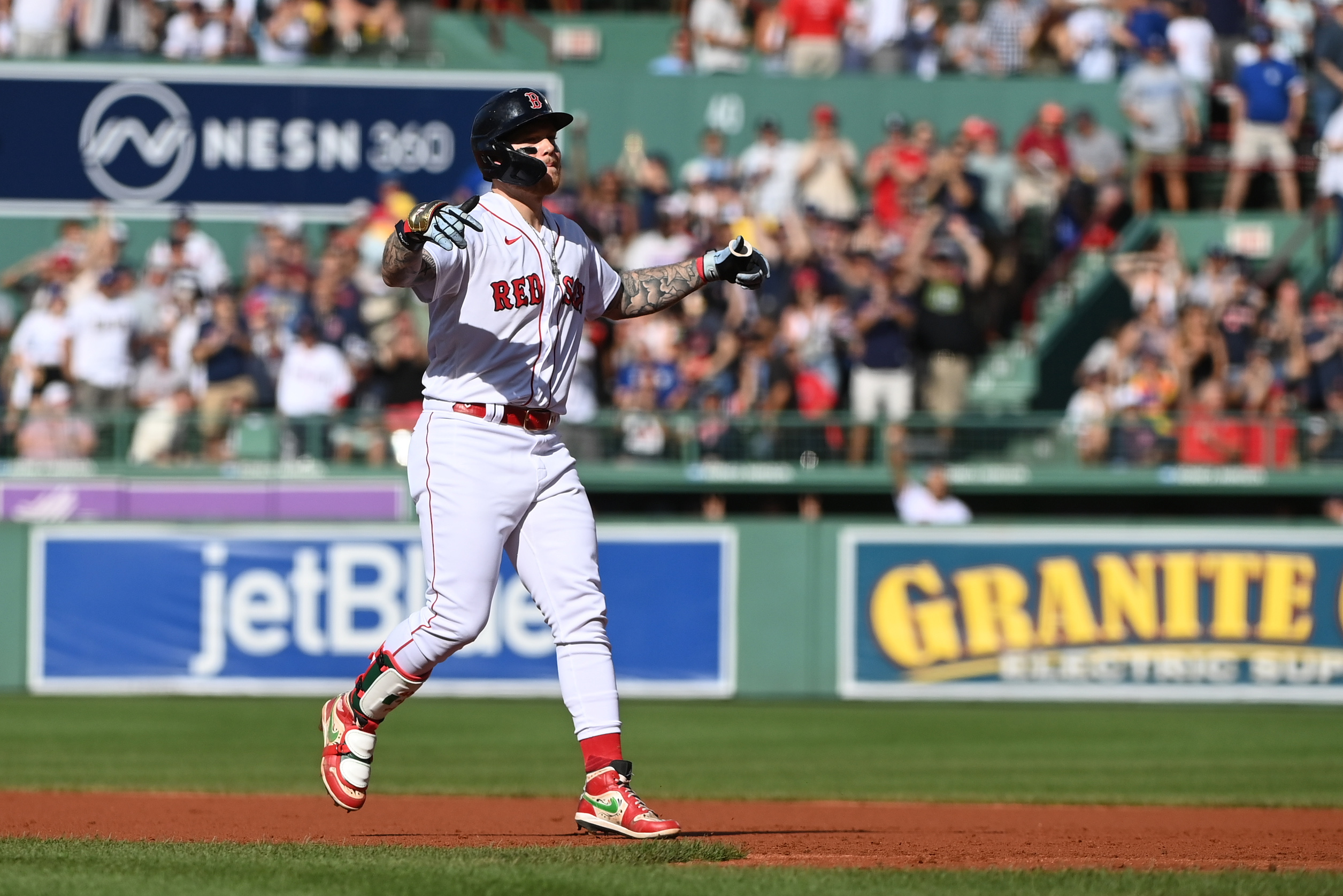 mlb: los angeles dodgers at boston red sox, alex verdugo, yankees