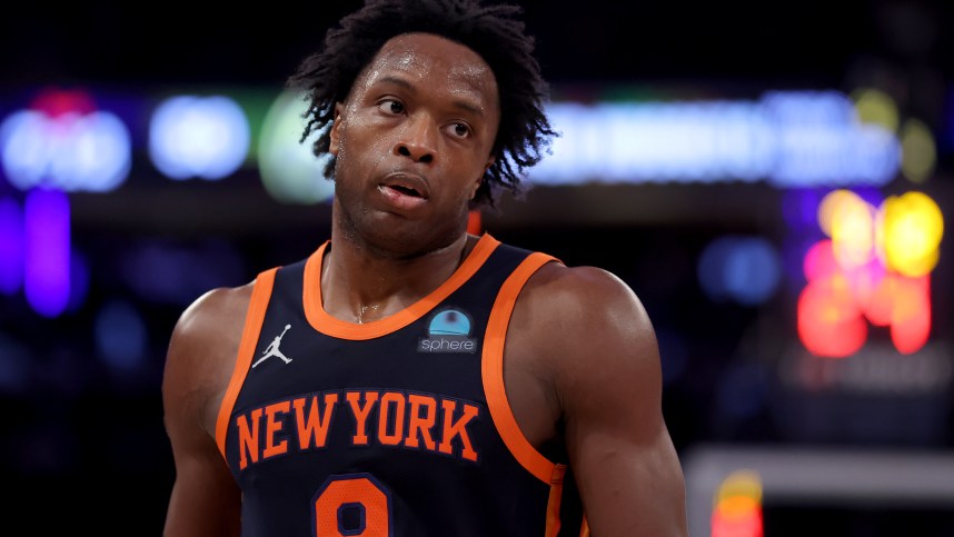 New York Knicks forward OG Anunoby (8) during the third quarter against the Denver Nuggets at Madison Square Garden