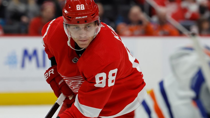 Detroit Red Wings right wing Patrick Kane (88) (New York Rangers)