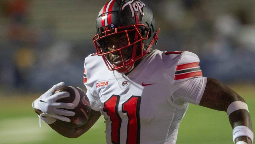 WKU's Malachi Corley runs in for a touchdown against UTEP (New York Giants/Jets prospect)