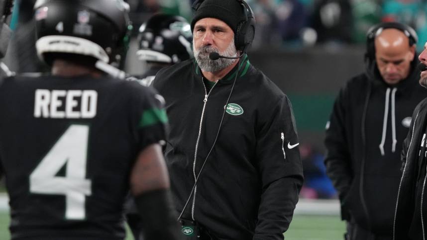 Jets defensive coordinator Jeff Ulbrich