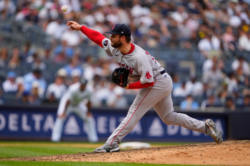 Boston Red Sox pitcher Ryan Brasier (70) delivers a pitch against the New York Yankees during the fourth inning at Yankee Stadium