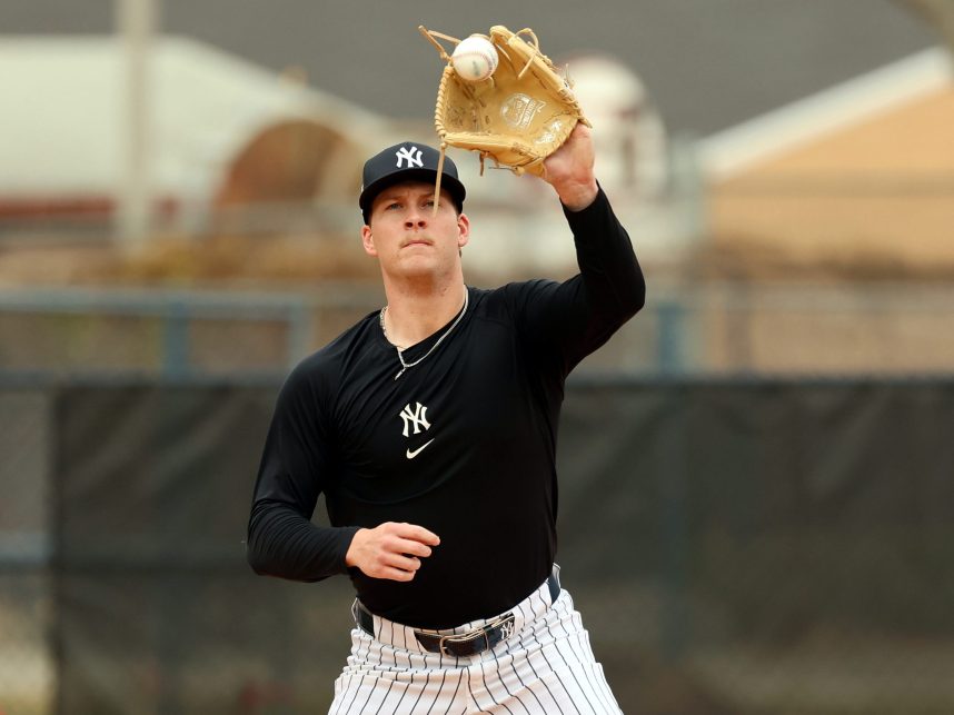 Yankees re-assign 4 players as spring training roster moves kick off