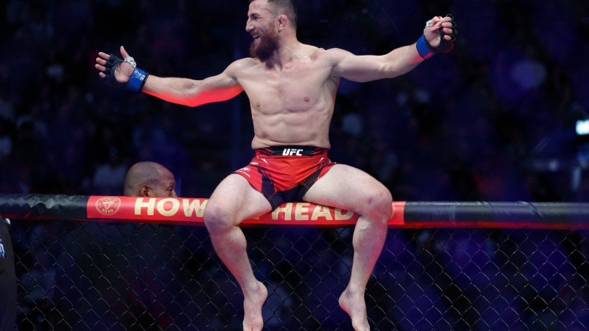 MMA: UFC 278- Aldo vs Dvalishvili
