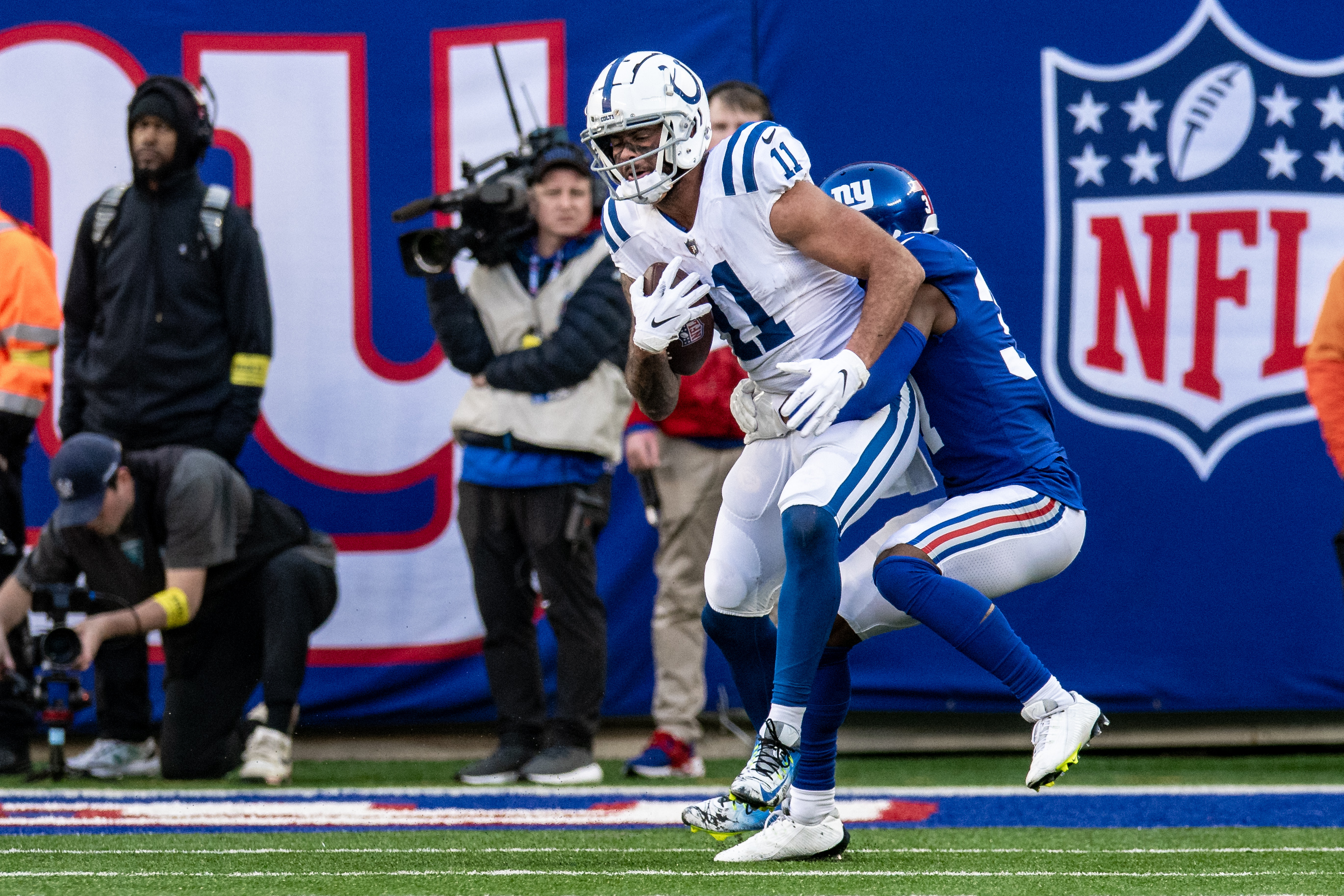 Indianapolis Colts wide receiver Michael Pittman Jr. (11) catches a pass against the New York Giants during the second half at MetLife Stadium