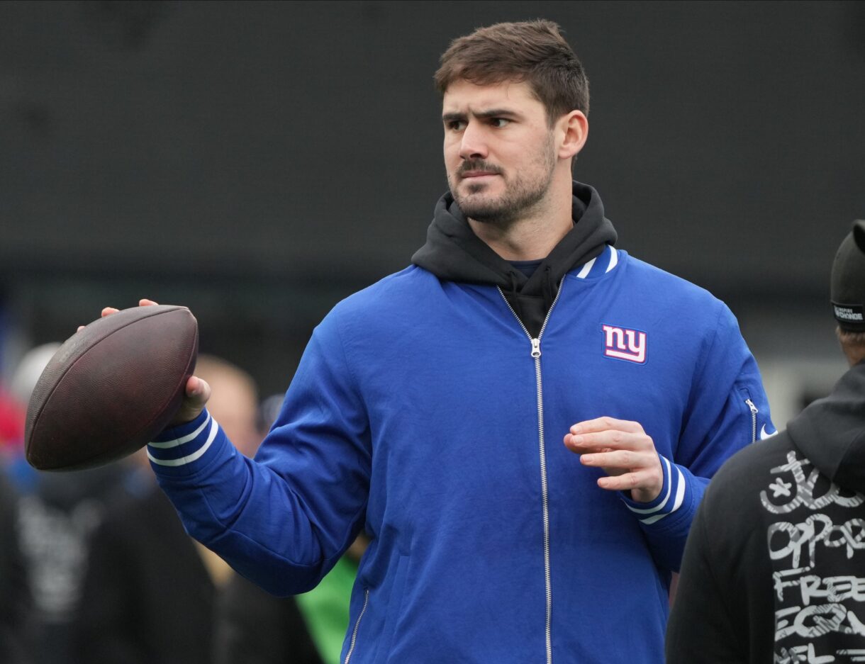 Giants quarterback Daniel Jones on the field during pre game warm ups