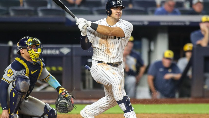 MLB: Milwaukee Brewers at New York Yankees