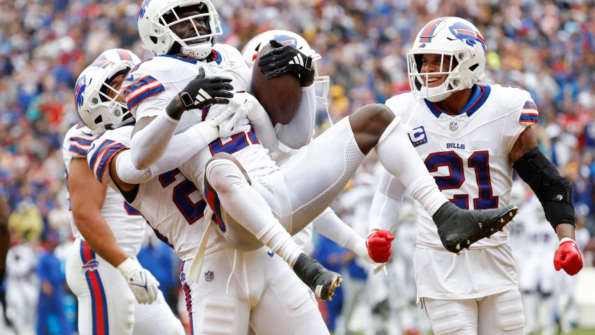 NFL: Buffalo Bills at Washington Commanders, new york giants