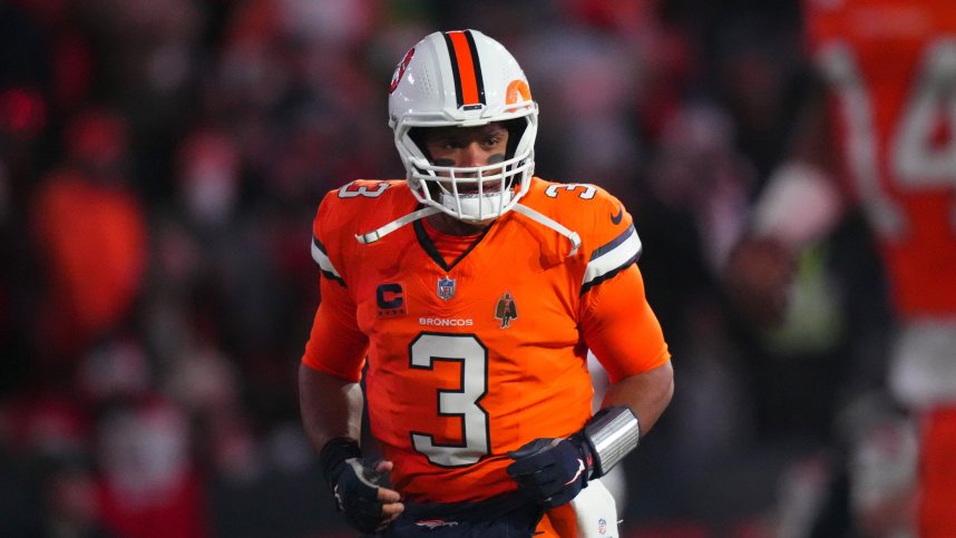 Denver Broncos quarterback Russell Wilson (3) (New York Giants free agency target) before the game against the New England Patriots at Empower Field at Mile High.