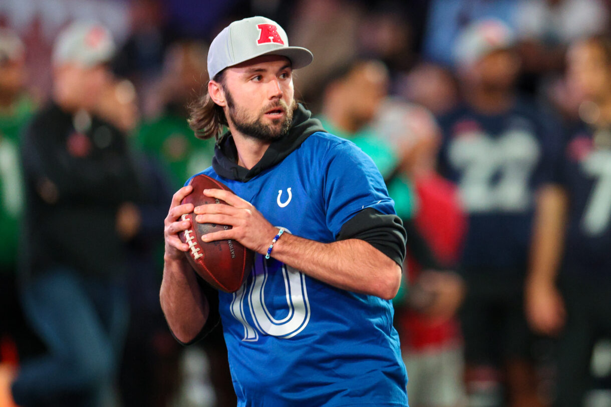 Indianapolis Colts quarterback Gardner Minshew, Jets