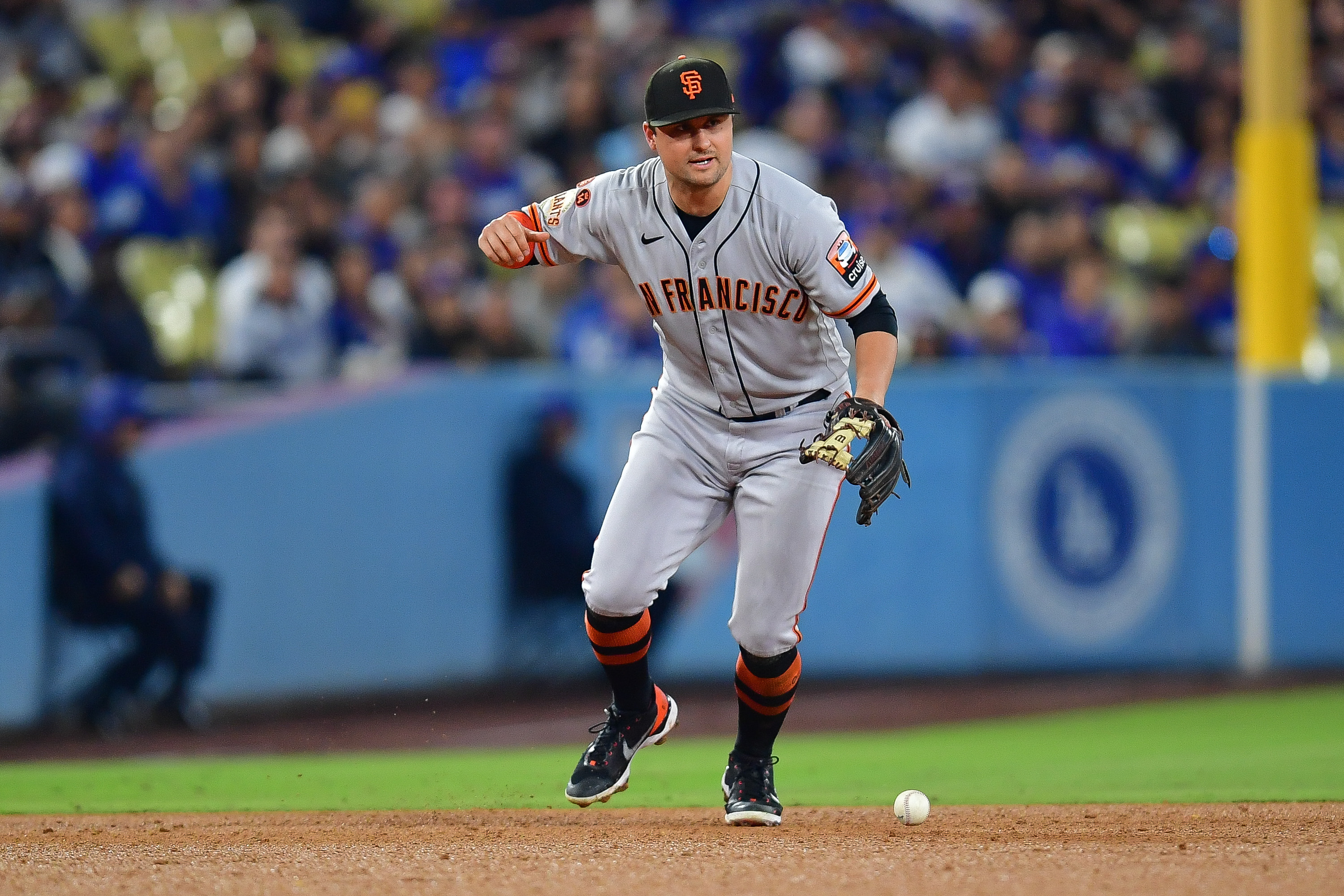 mlb: san francisco giants at los angeles dodgers, j.d. davis, mets